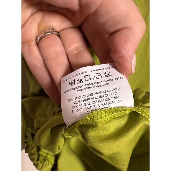 NWT Devotion Twins Ianthi Top in Dark Lime Sz. S - Picture 7 of 7